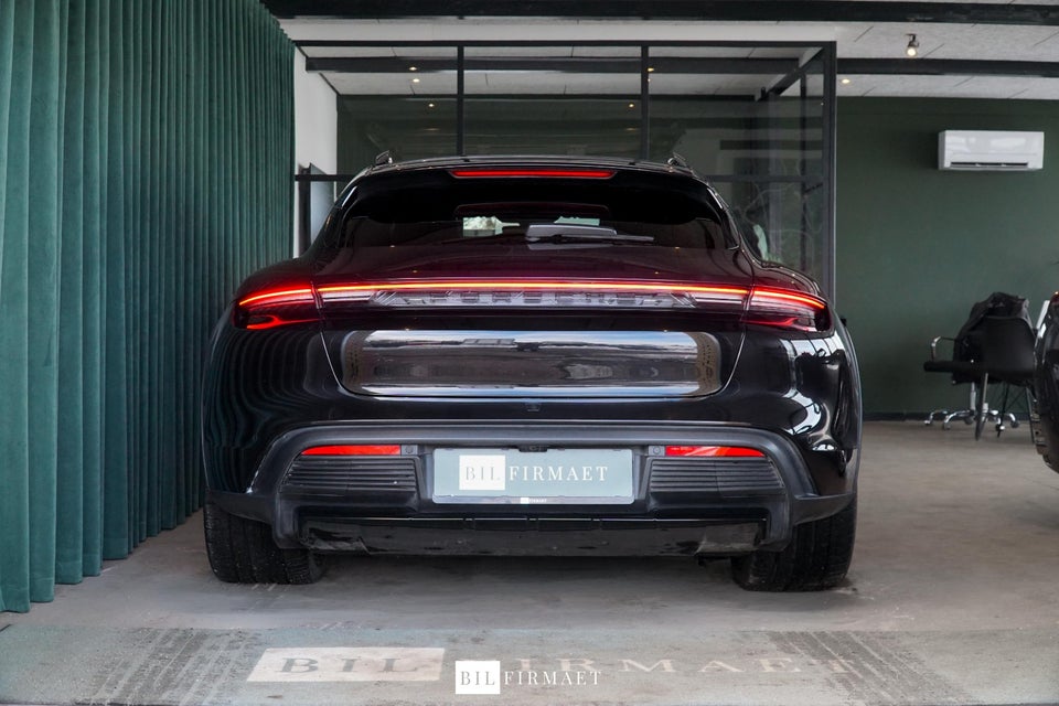 Porsche Taycan 4S Performance+ Cross Turismo 5d