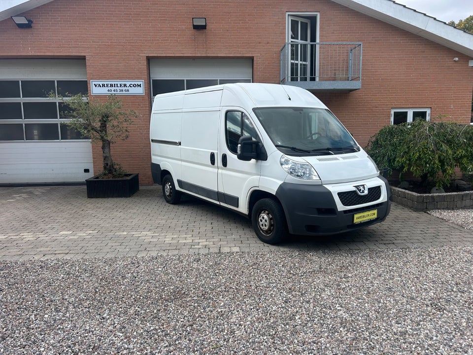 Peugeot Boxer 330 2,2 HDi 130 Kassevogn L2H2
