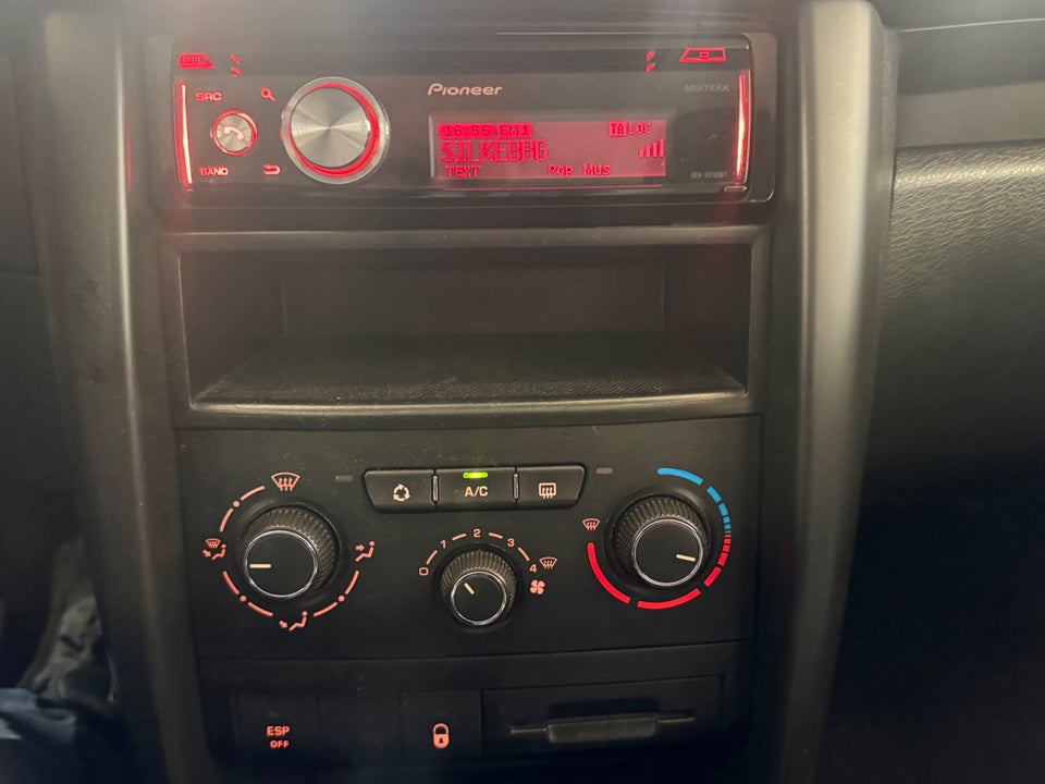 Peugeot 207 1,6 HDi 90 5d