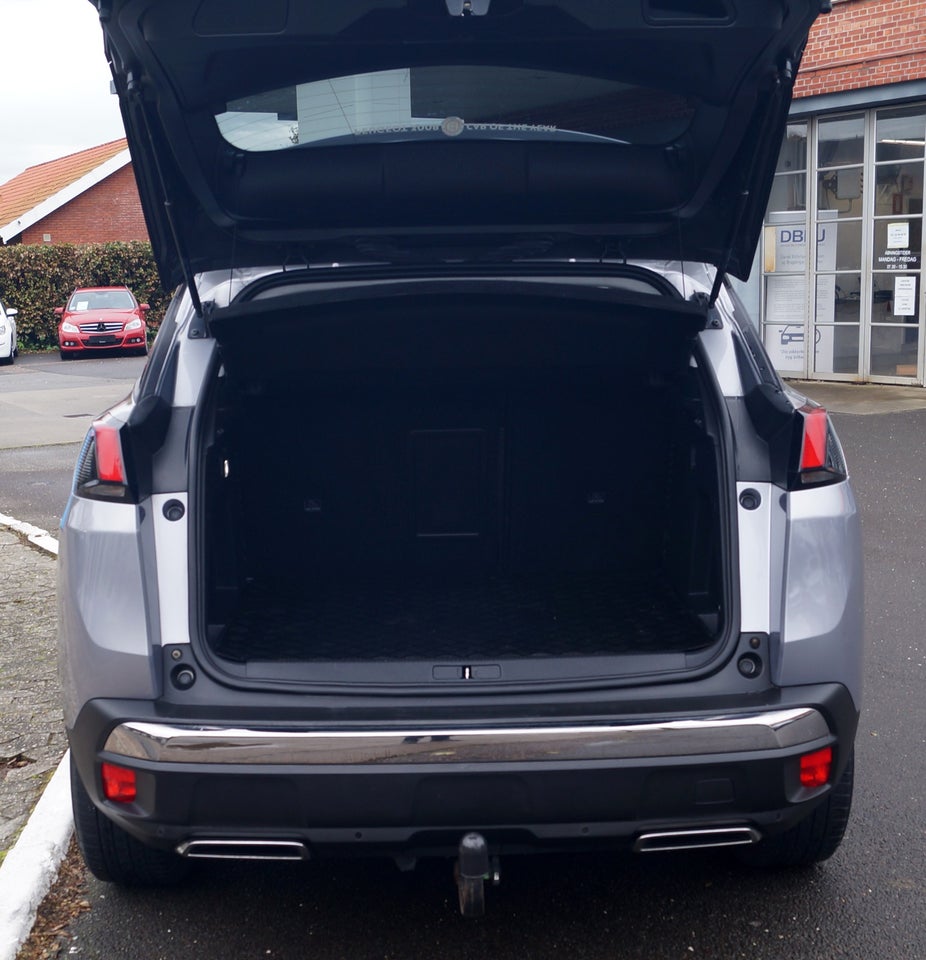 Peugeot 3008 1,6 BlueHDi 120 Active EAT6 5d