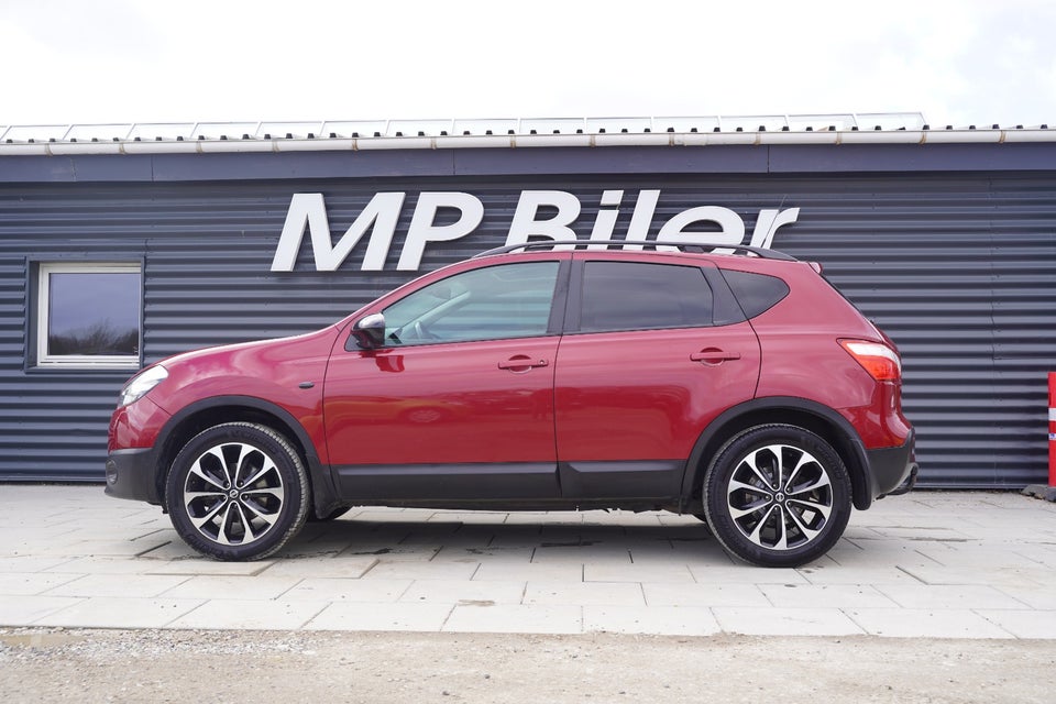 Nissan Qashqai 1,6 Tekna 5d