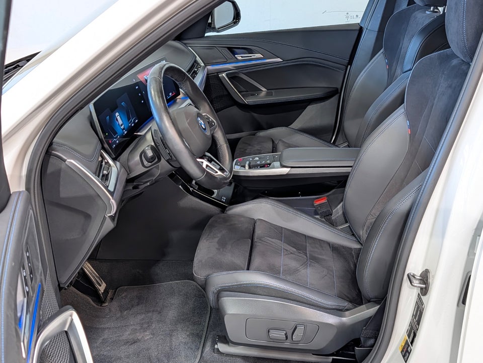 BMW iX1 eDrive20 M-Sport 5d