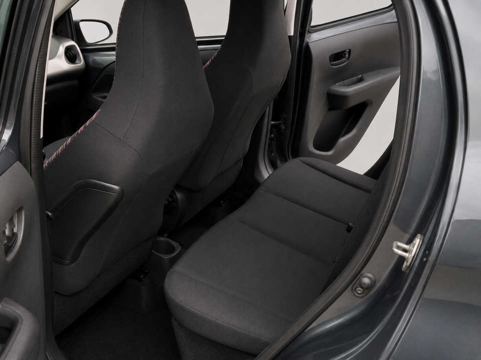 Citroën C1 1,2 PureTech Feel Complet 5d