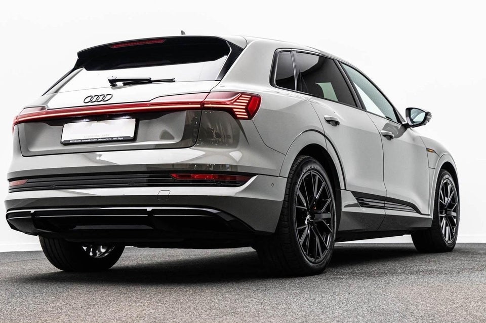 Audi e-tron 55 Black Edition S-line quattro 5d