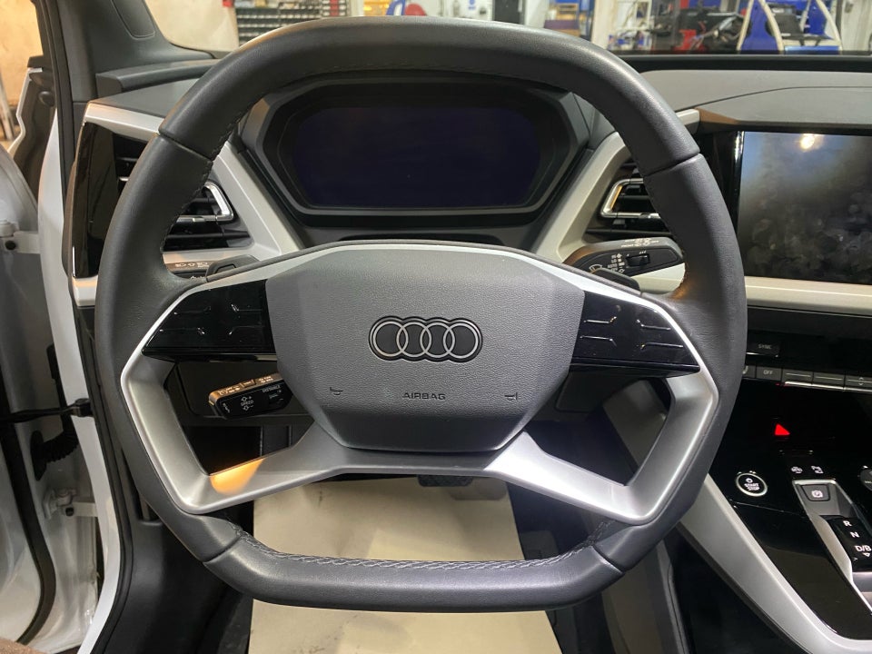 Audi Q4 e-tron 45 Progress 5d