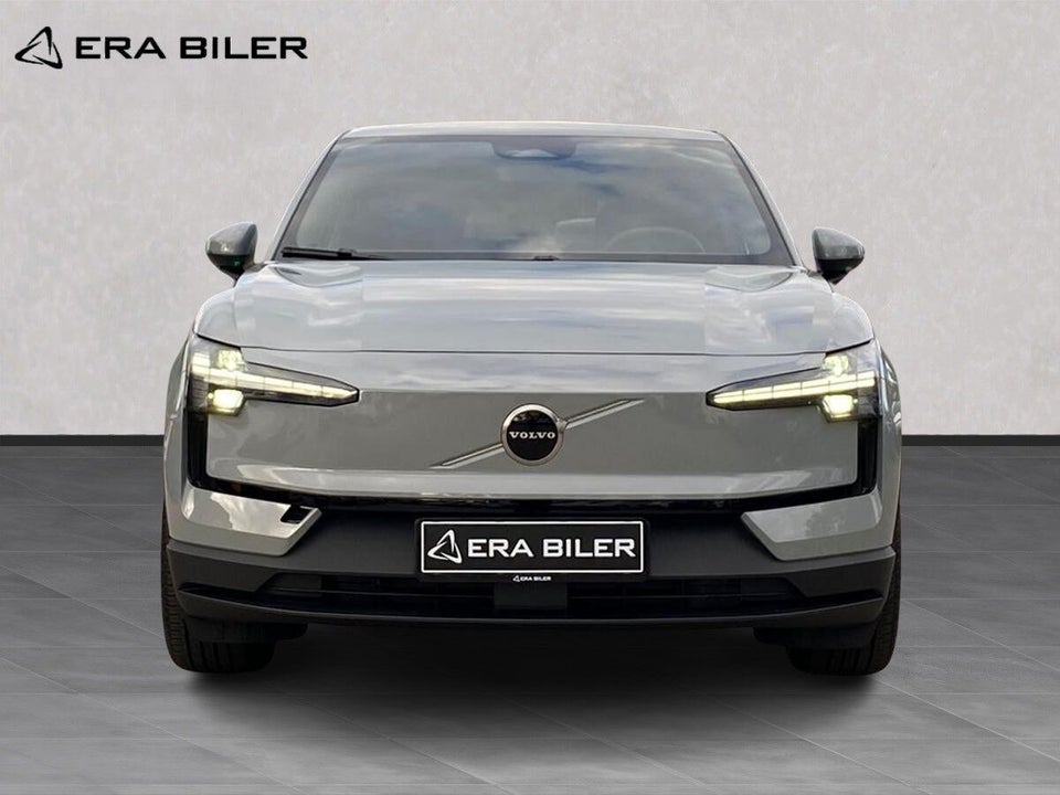 Volvo EX30 Extended Range Core 5d