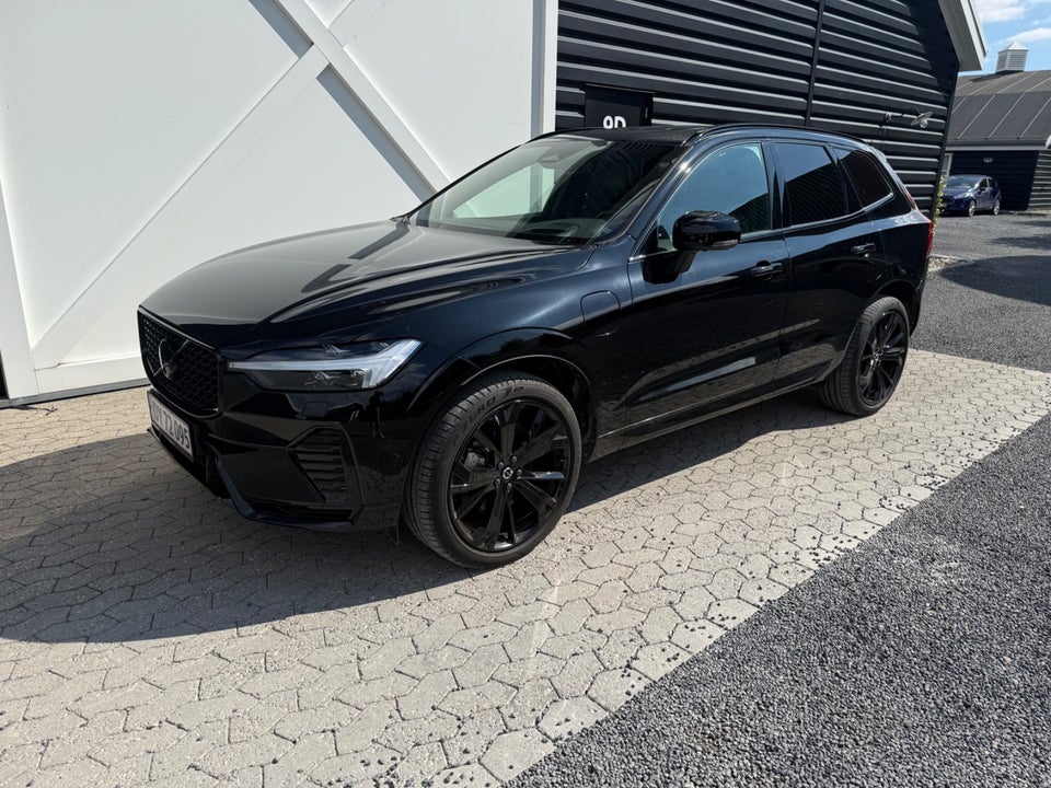 Volvo XC60 2,0 T6 ReCharge Black Edition aut. AWD 5d