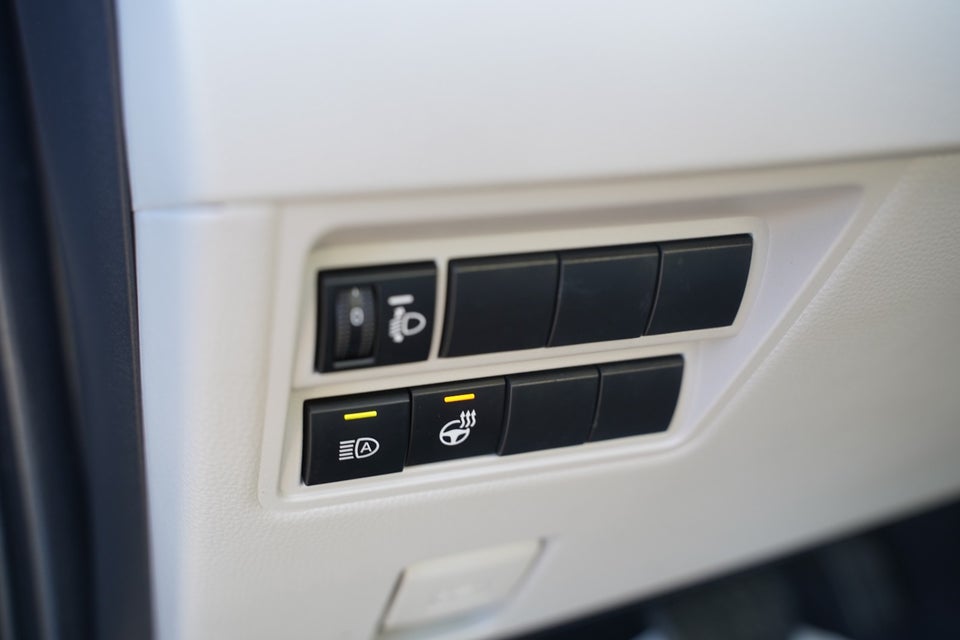 Toyota Yaris 1,5 Hybrid H4 e-CVT 5d