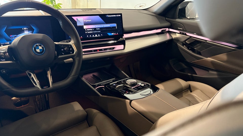 BMW i5 eDrive40 Touring M-Sport 5d