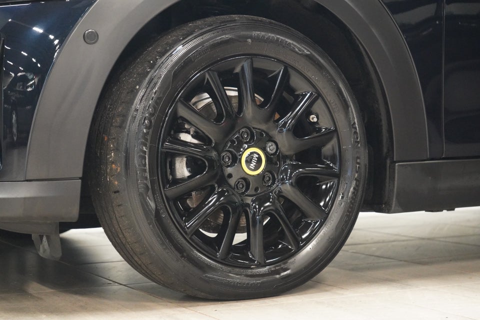 MINI Cooper SE Classic Trim 3d