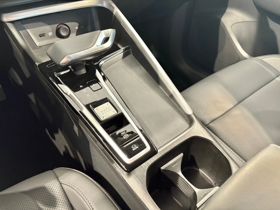 MG ZS 1,5 Hybrid+ Luxury 5d