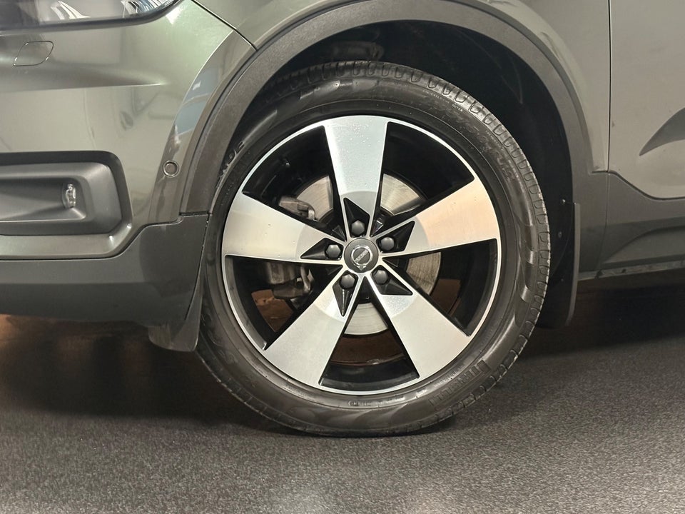 Volvo XC40 2,0 T5 247 Inscription aut. AWD 5d