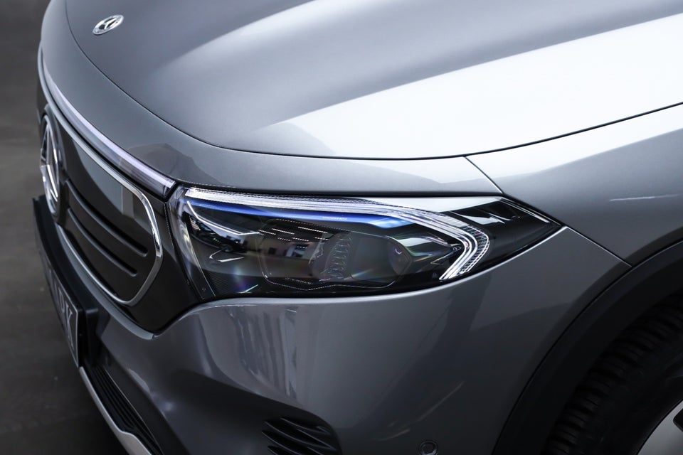 Mercedes EQB250 5d