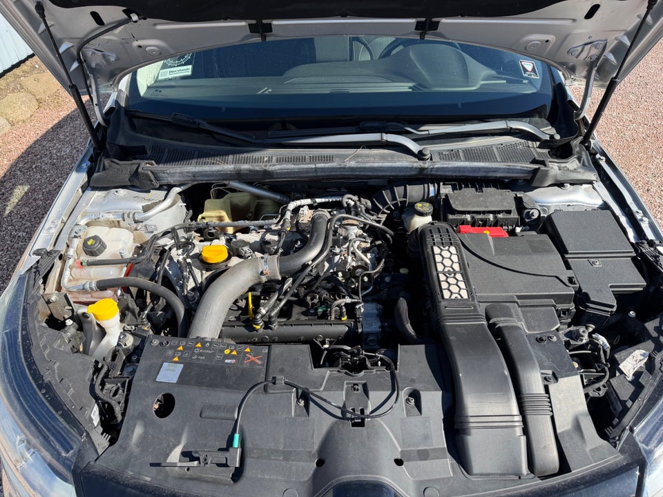 Renault Megane IV 1,2 TCe 100 Zen Sport Tourer 5d