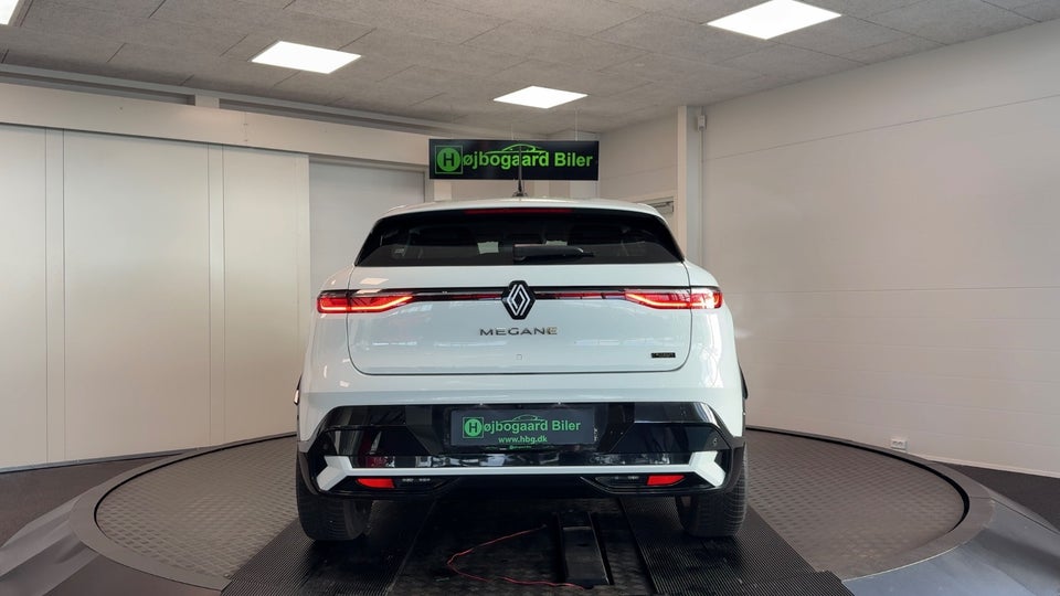 Renault Megane E-Tech 60 Equilibre 5d