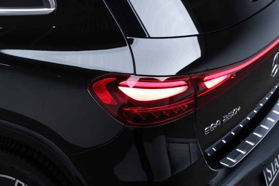 Mercedes EQA250+ AMG Advance Plus 5d