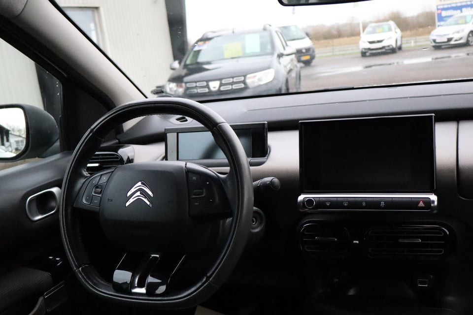 Citroën C4 Cactus 1,2 PureTech 110 Shine 5d