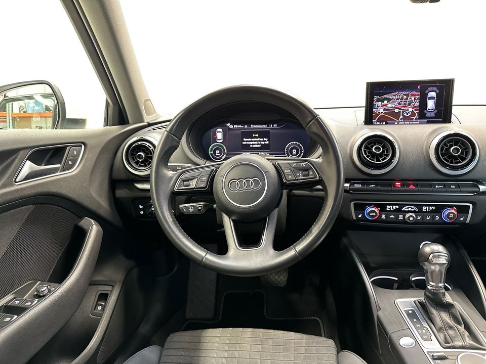 Audi A3 1,4 e-tron Sportback S-tr. 5d