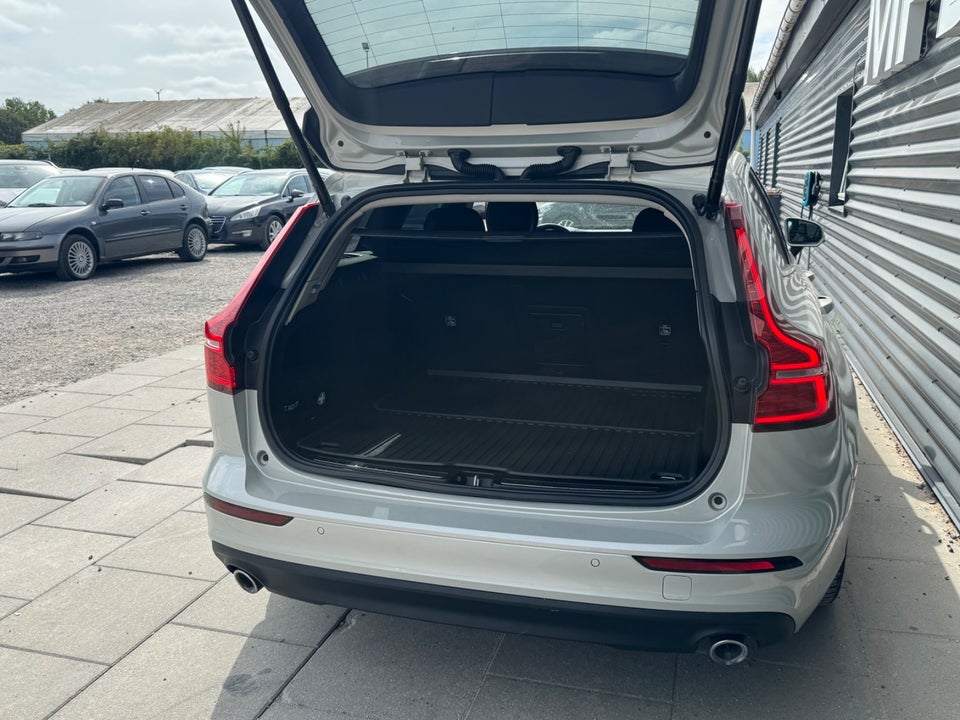 Volvo V60 2,0 D4 190 Momentum aut. 5d