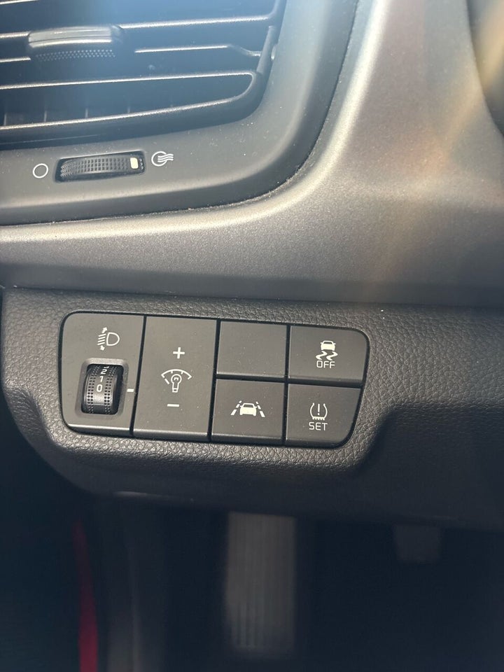 Kia Rio 1,0 T-GDi Attraction 5d