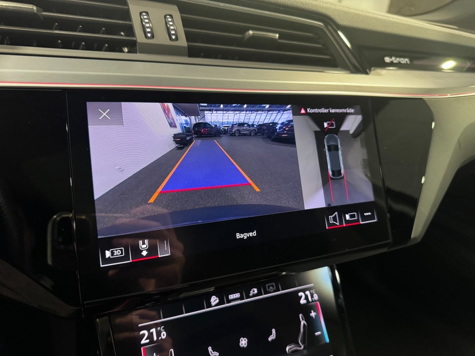 Audi e-tron 55 S-line Sportback quattro 5d