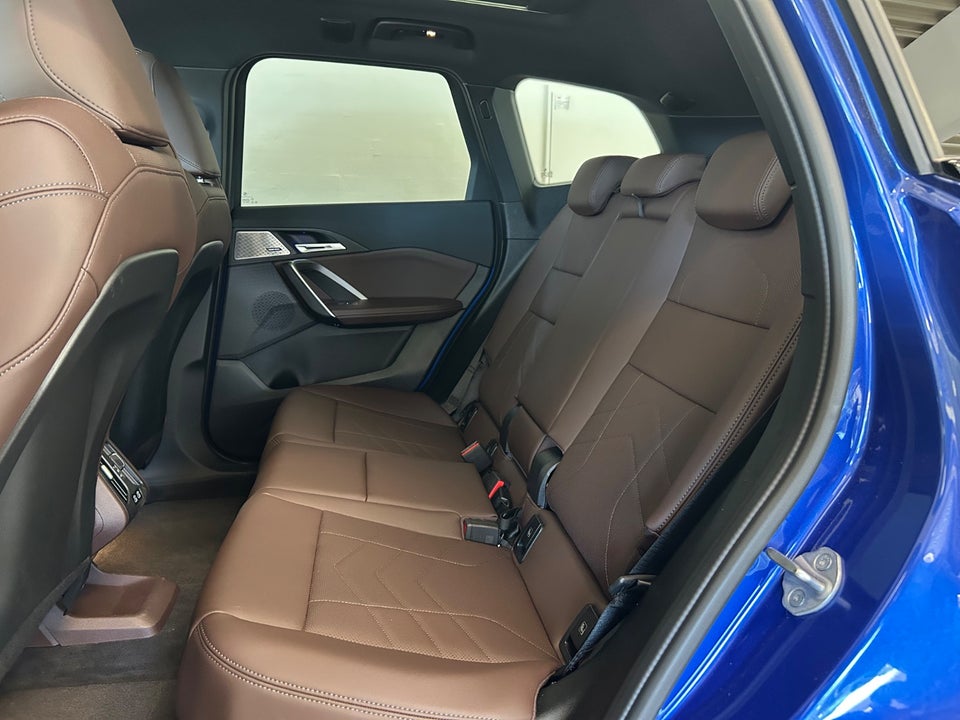 BMW iX1 xDrive30 Fully Charged 5d