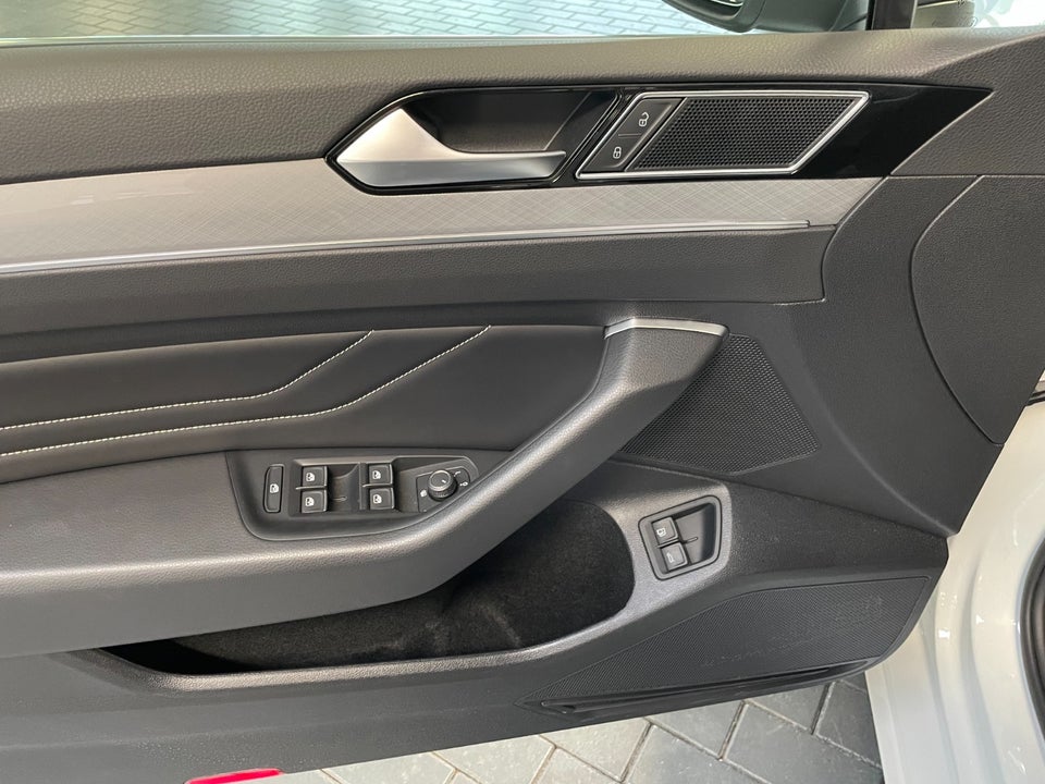 VW Passat 1,4 GTE Variant DSG 5d