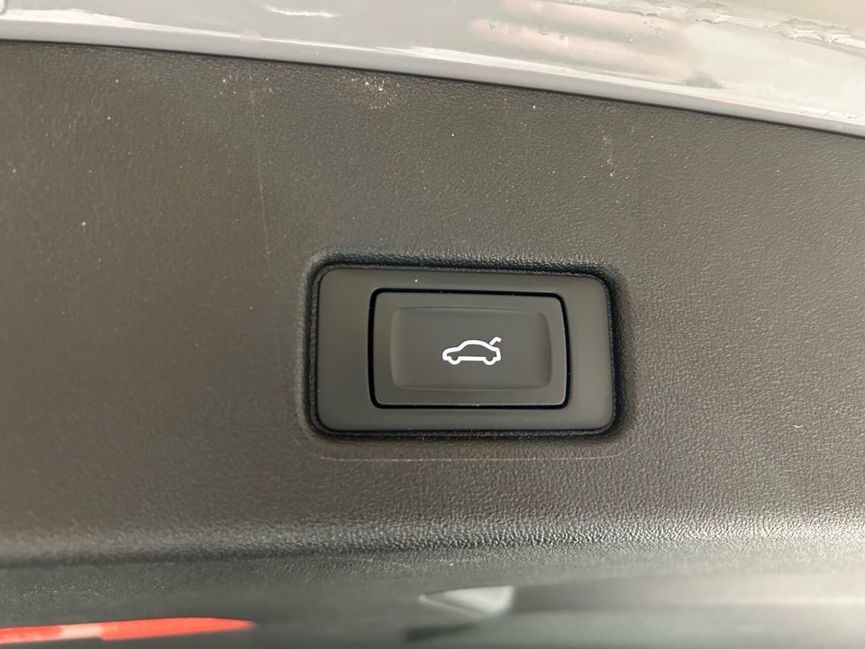 Audi Q4 e-tron 40  5d