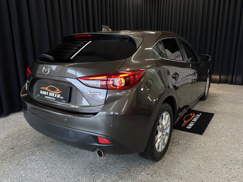 Mazda 3 2,0 SkyActiv-G 120 Vision aut. 5d