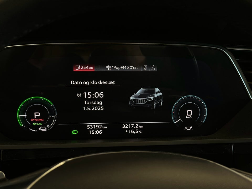 Audi e-tron 50 quattro 5d