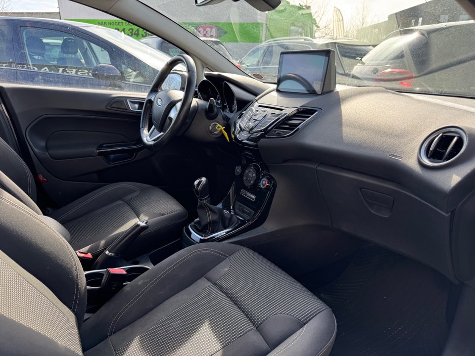 Ford Fiesta 1,0 EcoBoost Titanium 5d