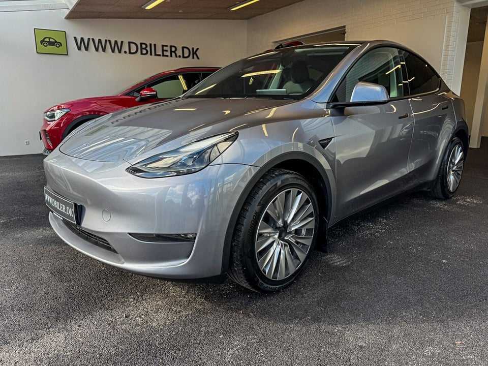 Tesla Model Y Long Range AWD 5d