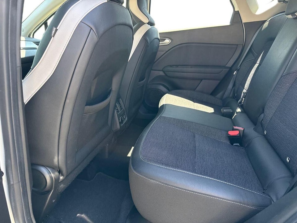 Renault Captur 1,3 TCe 155 Intens EDC 5d