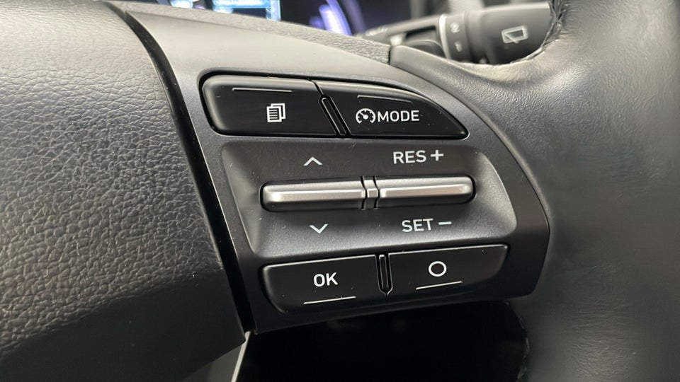 Hyundai Kona 64 EV Essential 5d