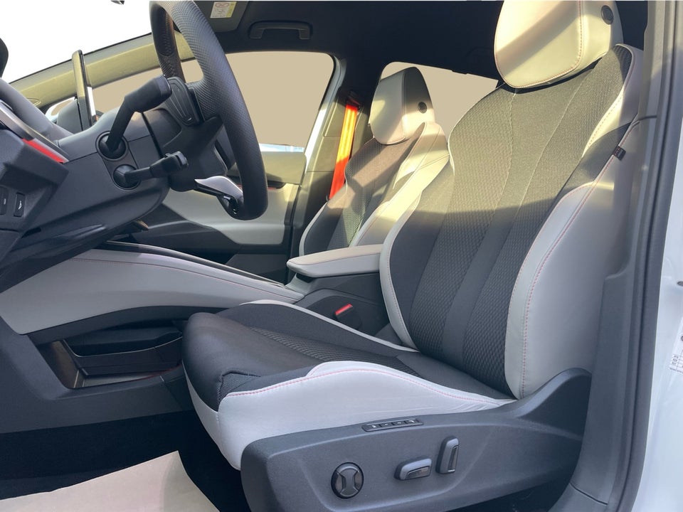 Skoda Elroq 85 iV First Edition 5d