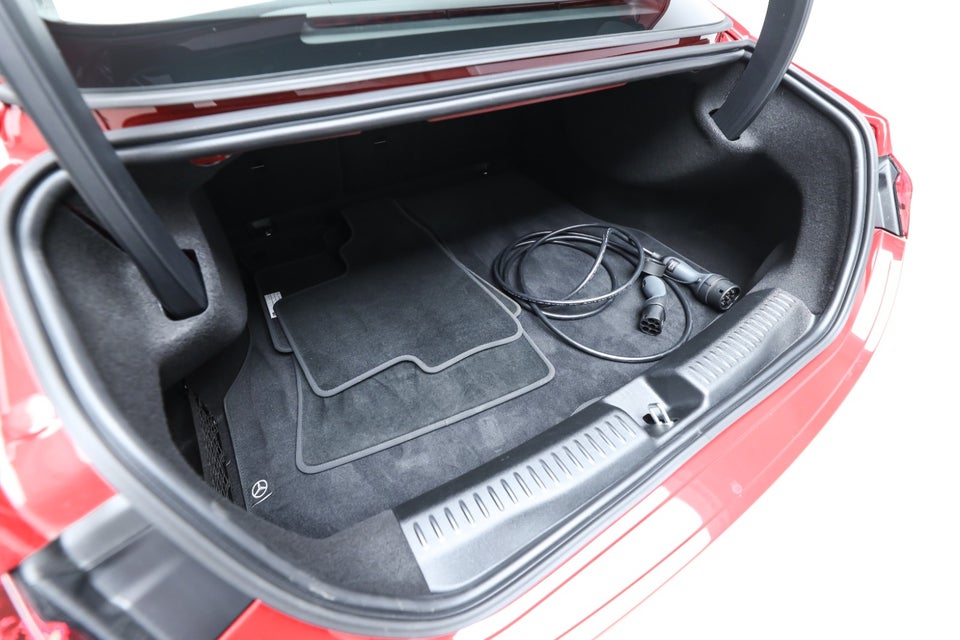 Mercedes CLA250+ EQ Progressive 4d