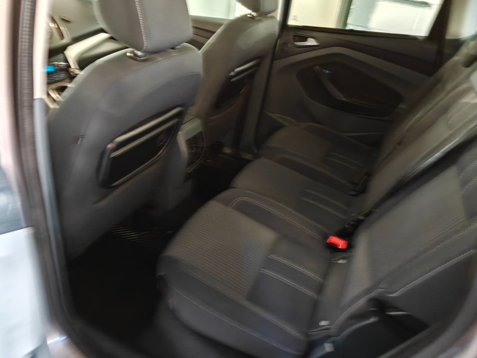 Ford C-MAX 1,6 TDCi 115 Titanium 5d