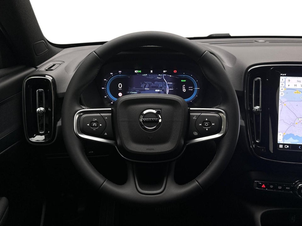 Volvo EX40 Extended Range Plus 5d