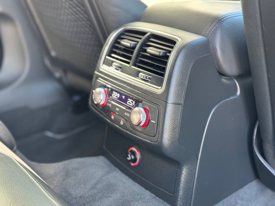 Audi A6 3,0 TDi 218 S-line Avant S-tr. 5d