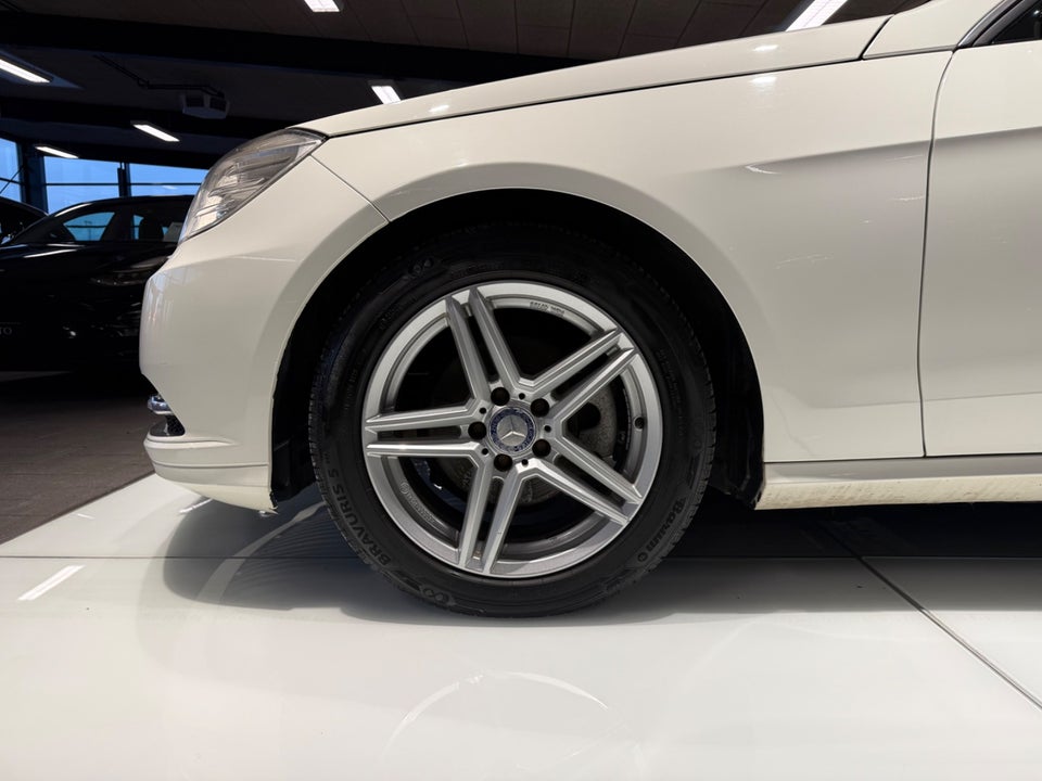 Mercedes E200 2,2 CDi aut. BE 4d