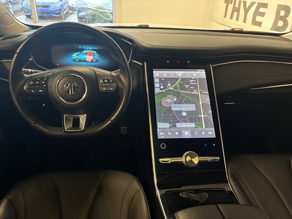 MG Marvel R Luxury 5d