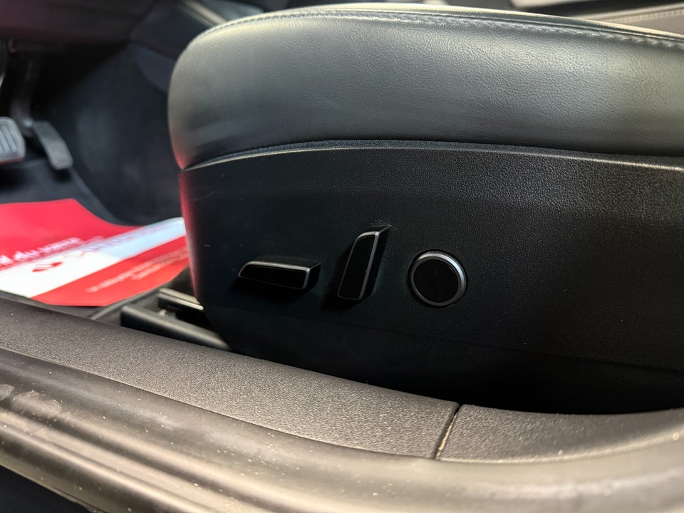 Tesla Model 3 RWD 4d