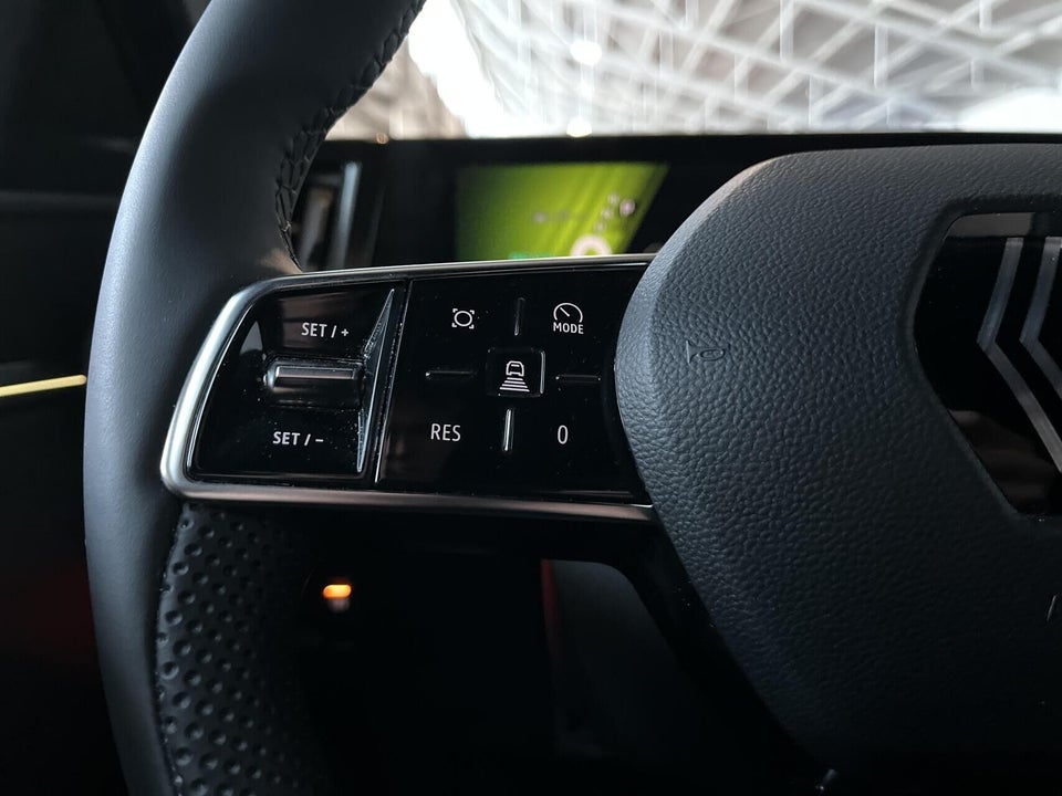 Renault Scenic E-Tech 87 Techno 5d