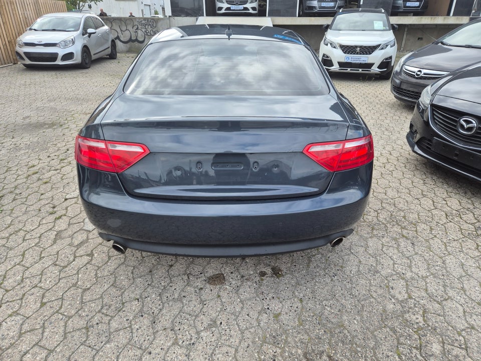 Audi A5 3,0 TDi Coupé quattro 2d