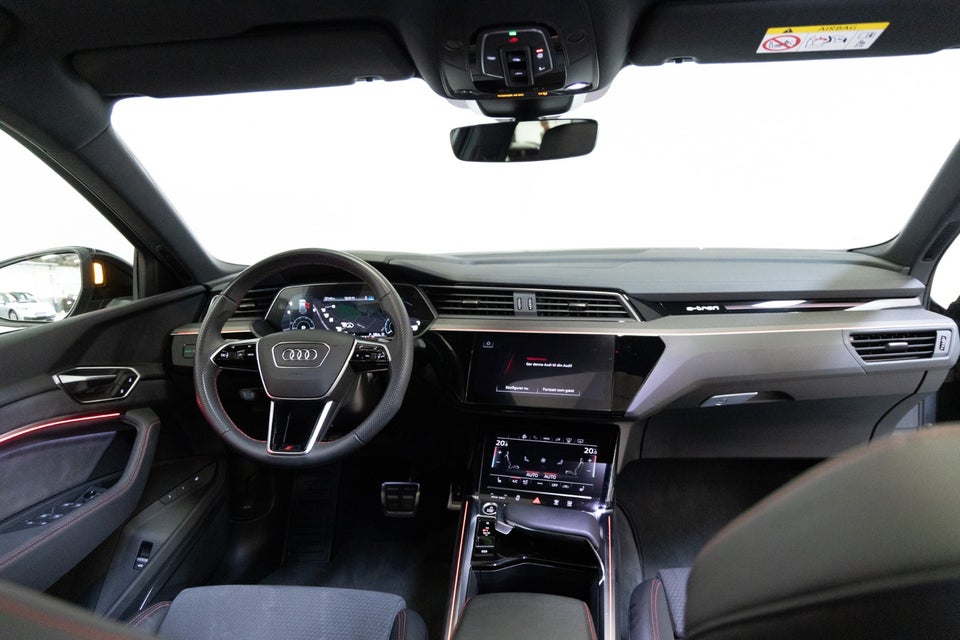Audi Q8 e-tron 55 S-line Sportback quattro 5d