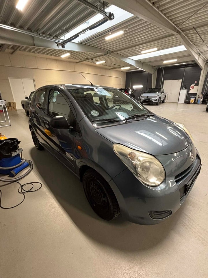 Suzuki Alto 1,0  5d