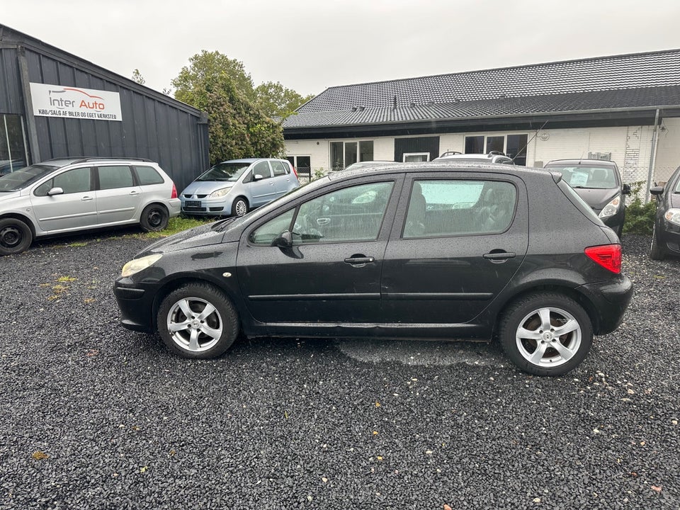Peugeot 307 2,0 Griffe 5d