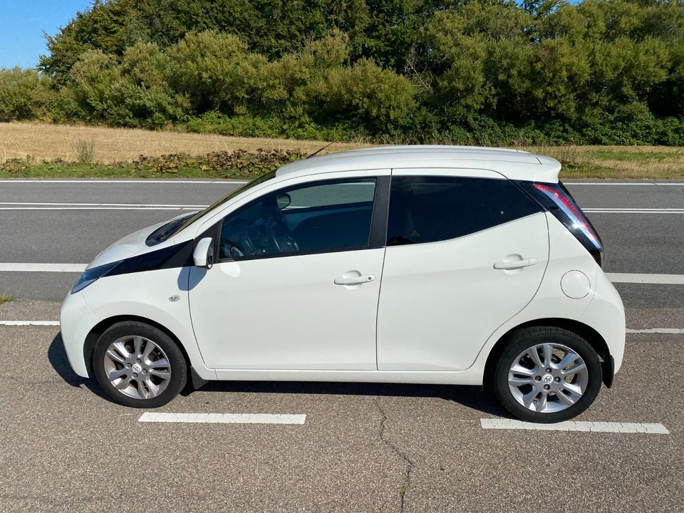 Toyota Aygo 1,0 VVT-i x-cellence 5d