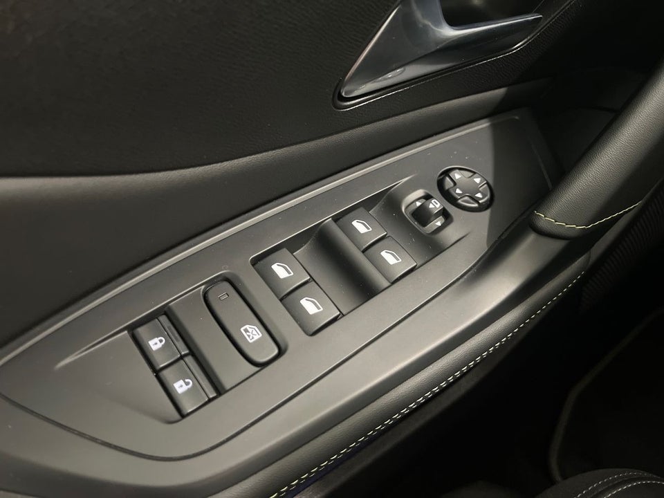 Peugeot e-308 54 First Edition 5d