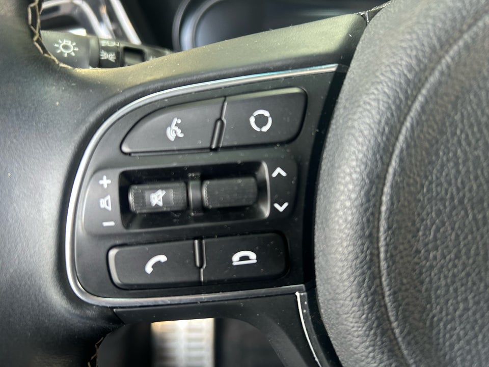 Kia e-Niro 64 Advance 5d